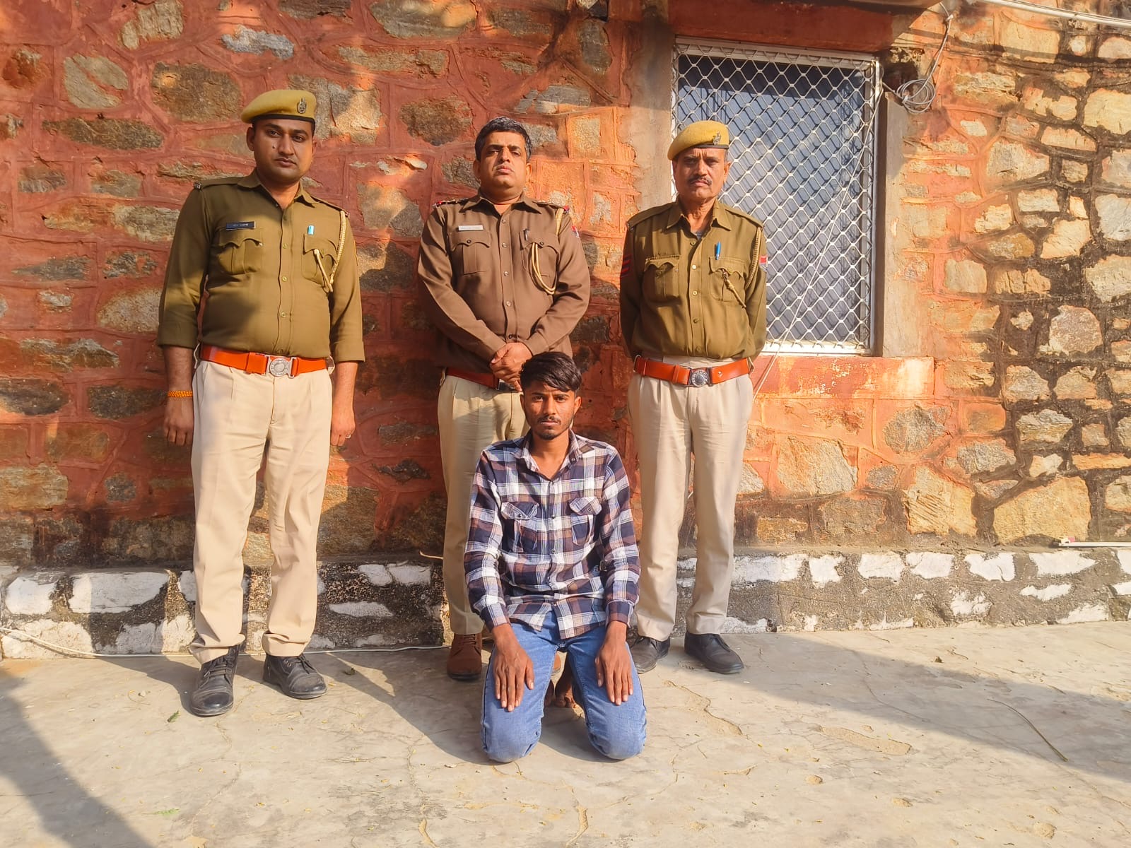 डीडवाना-कुचामन पुलिस की त्वरित कार्रवाई — बाबा साहेब की मूर्ति खंडित करने वाला आरोपी 24 घंटे में गिरफ्तार