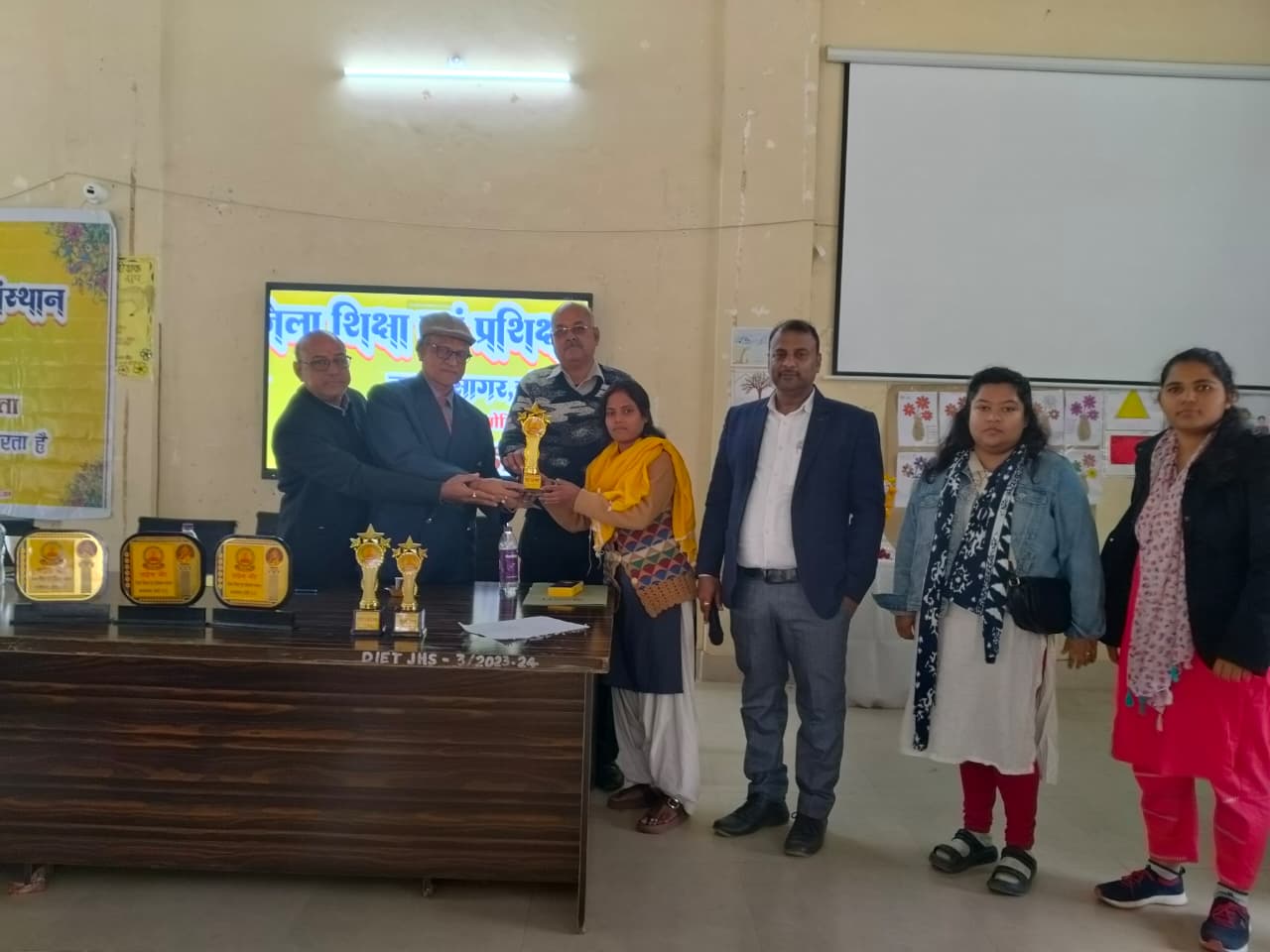 डायट बरुआसागर में 'कहानी सुनाओ प्रतियोगिता' संपन्न, शिवानी कुशवाहा ने मारी बाजी