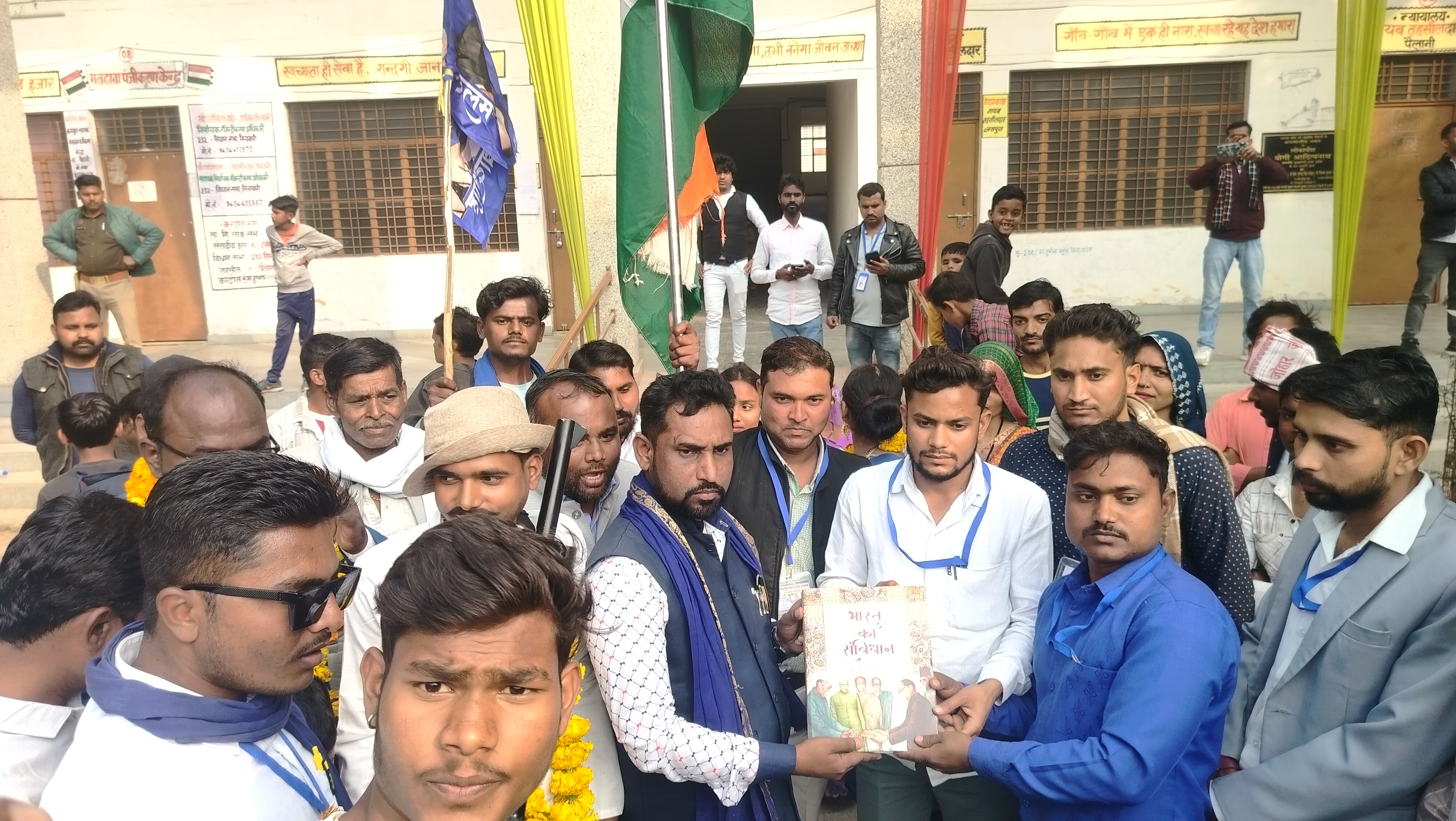  विशाल बाइक तिरंगा रैली और झांकी का आयोजन 