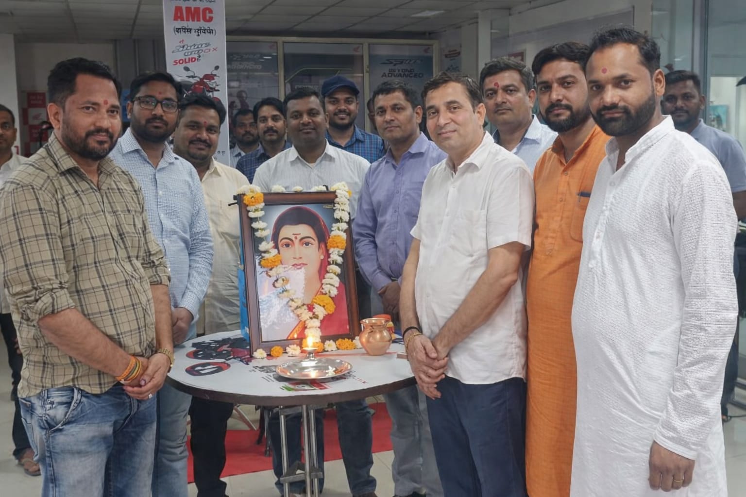 क्रांतिज्योति सावित्रीबाई फुले की पुण्यतिथि पर दी श्रद्धांजलि