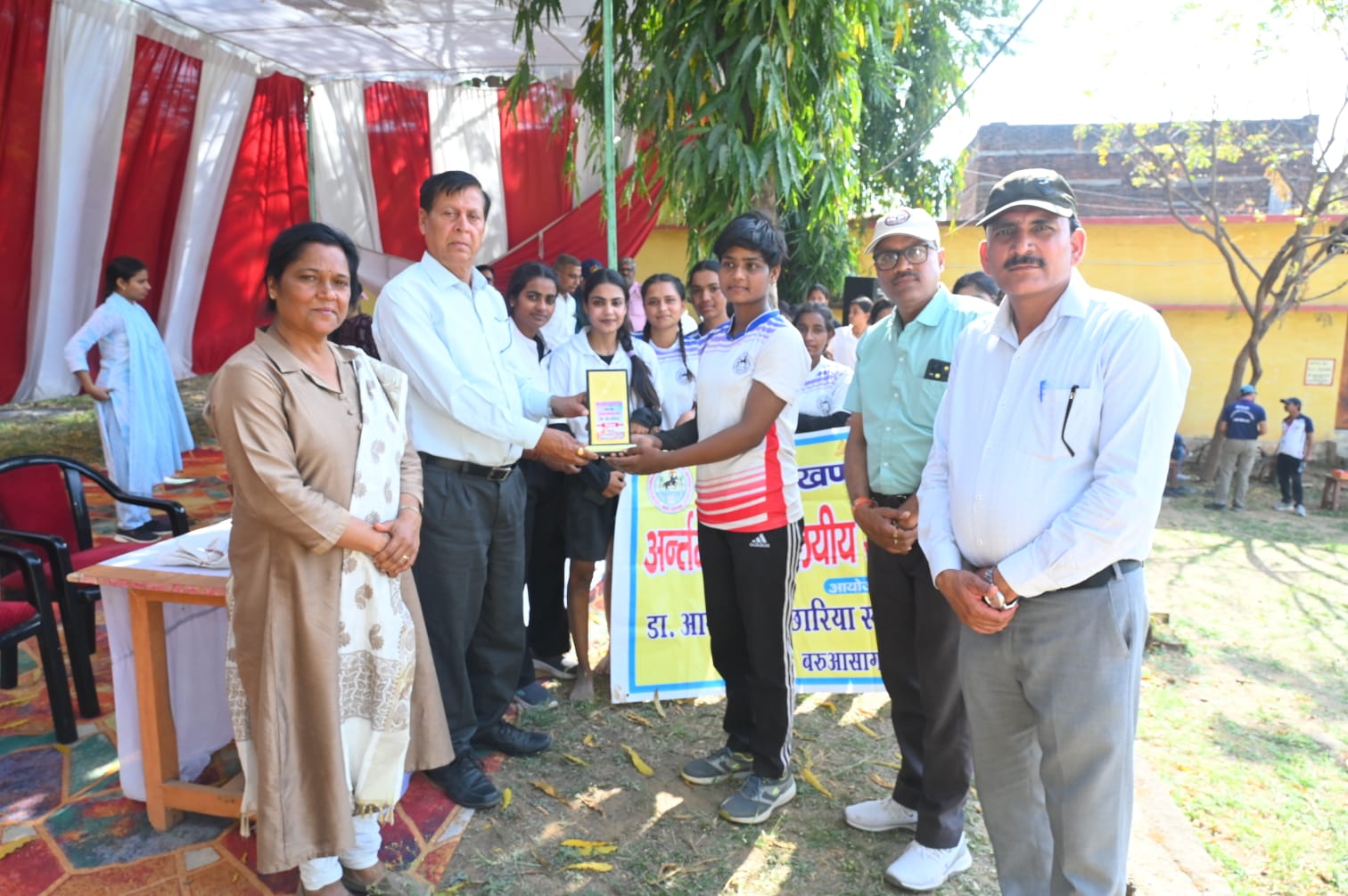 खो-खो प्रतियोगिता: बुंदेलखंड विश्वविद्यालय कैंपस की बेटियां बनीं विजेता, मेजबान रिछारिया कॉलेज उपविजेता