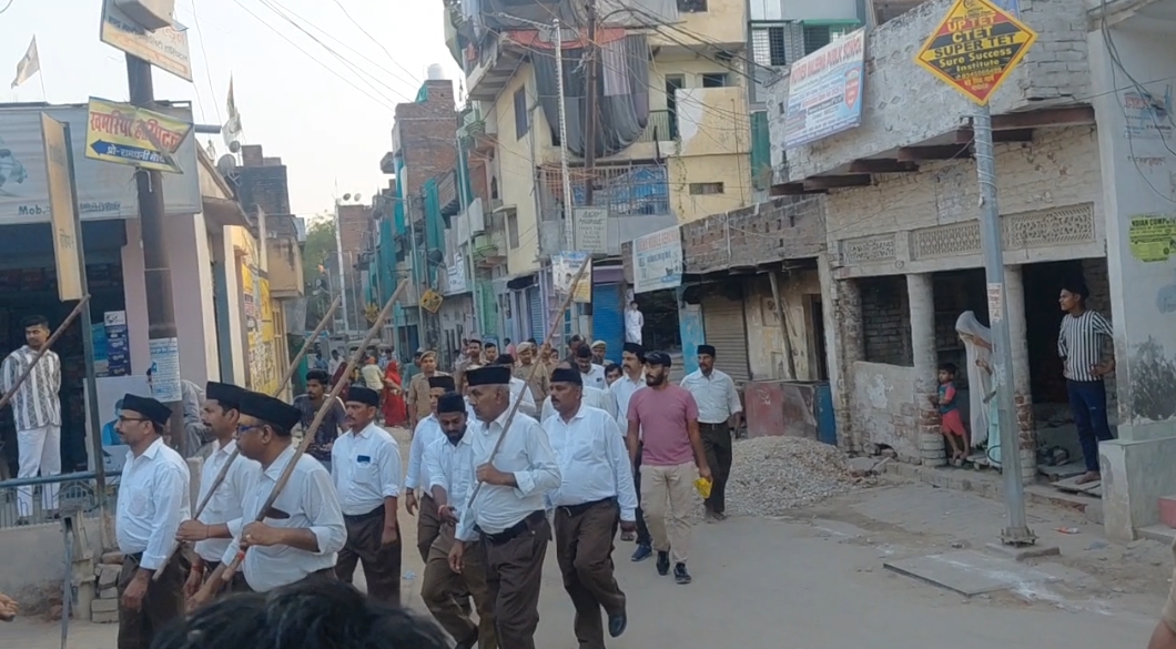 राष्ट्रीय स्वयंसेवक संघ द्वारा नव वर्ष प्रतिपदा के उपलक्ष्य में खंड औराई के संचलन खंड 