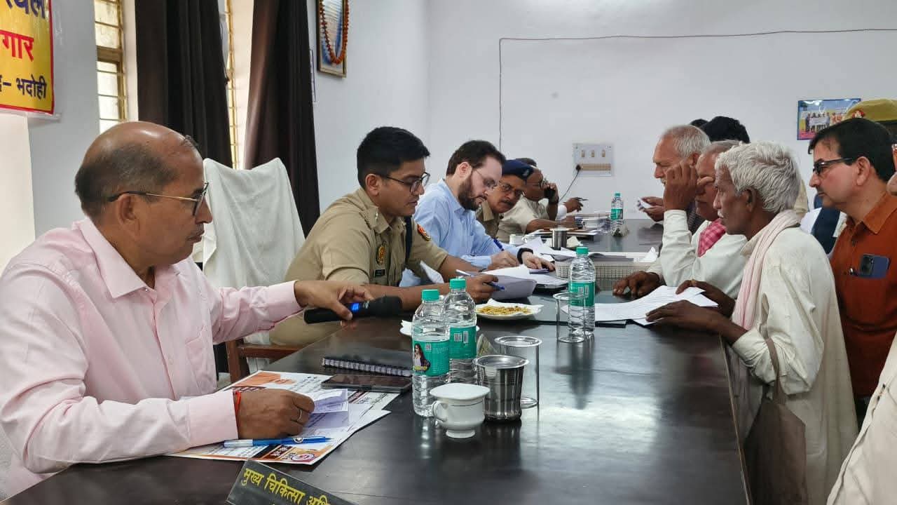 शासन के मंशानुरूप जनपद के सभी तहसीलों में आयोजित हुआ सम्पूर्ण समाधान दिवस