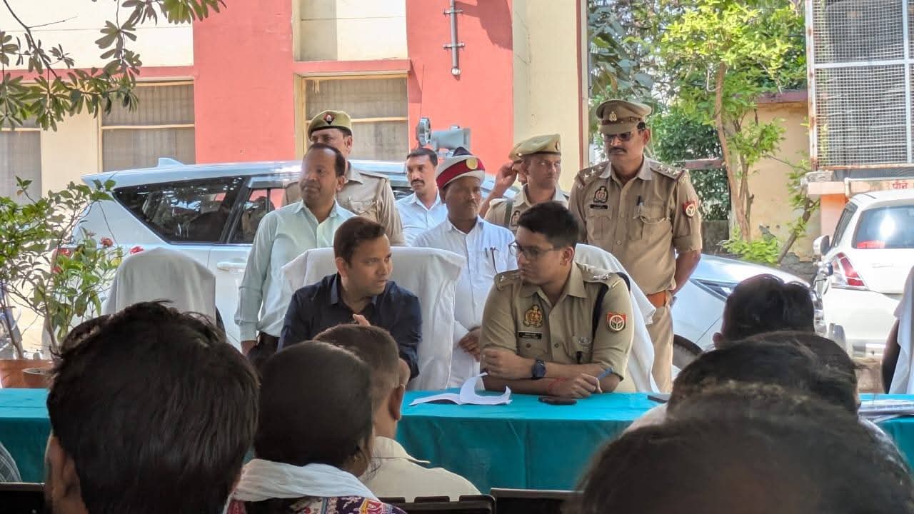 जनपद के समस्त थानों पर 