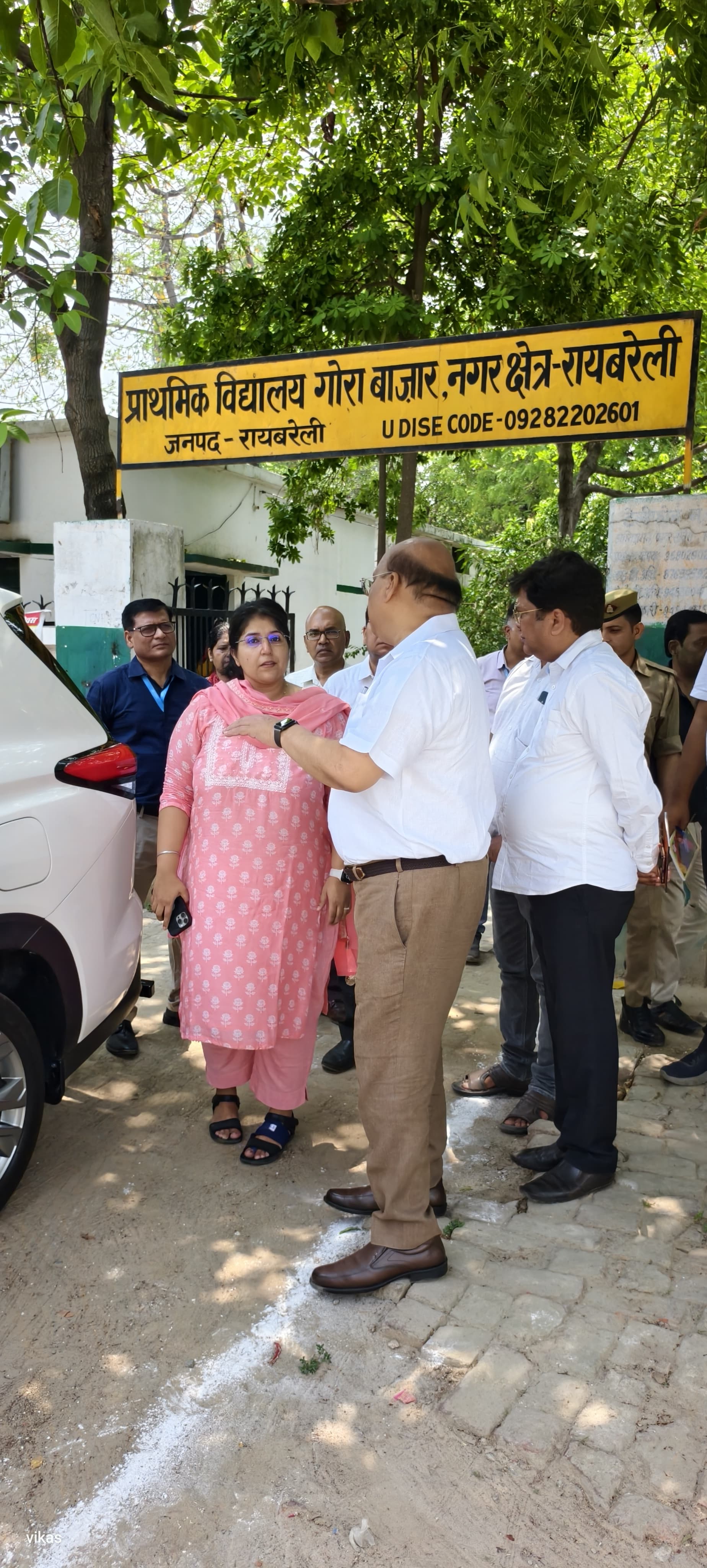शत-प्रतिशत टीकाकरण सुनिश्चित कराने के दिए निर्देश 