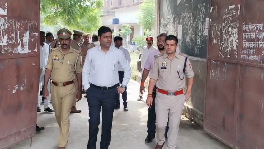 रायबरेली में कड़ी सुरक्षा व्यवस्था के बीच शुरू हुई पुलिस भर्ती परीक्षा