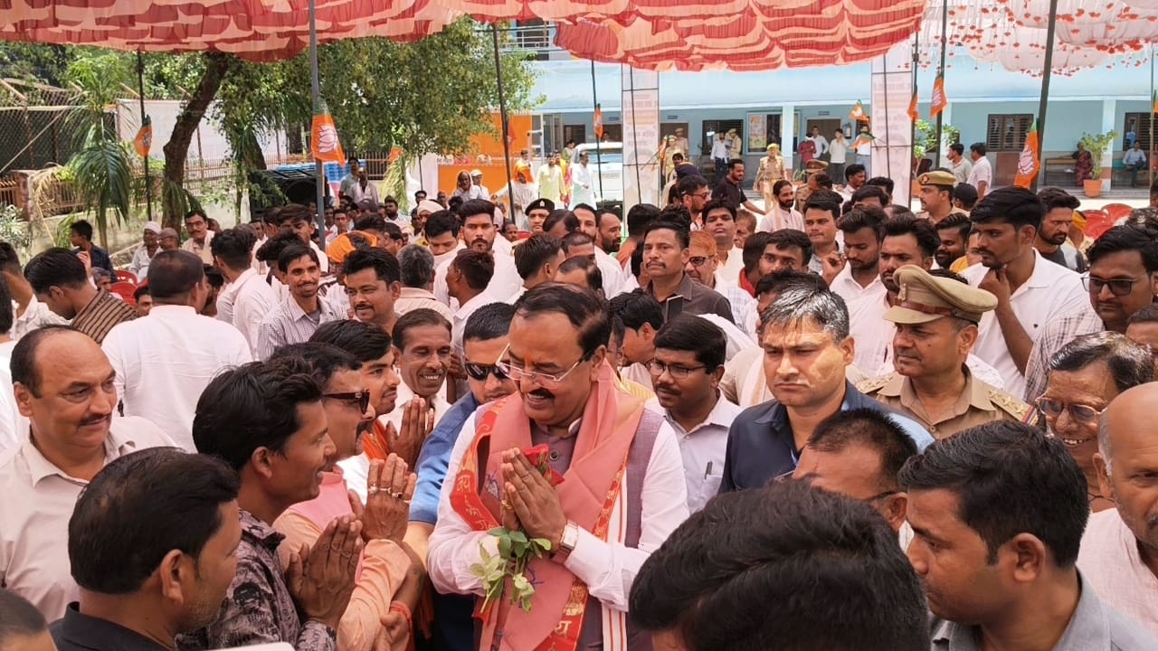 प्रबुद्ध वर्ग, मेधावी छात्राओं व राष्ट्रीय खिलाड़ियों का हुआ सम्मान, उपमुख्यमंत्री ने किया वृक्षारोपण