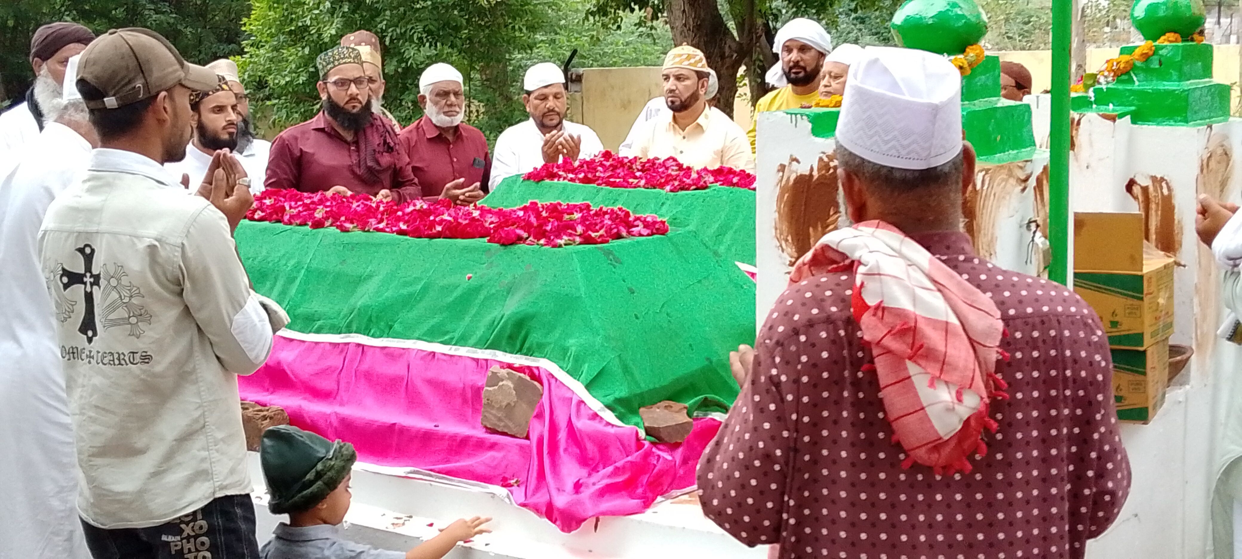 नागदा में तीनों शहीदों का 43वां उर्स मुबारक अकीदत व एहतराम के साथ सम्पन्न