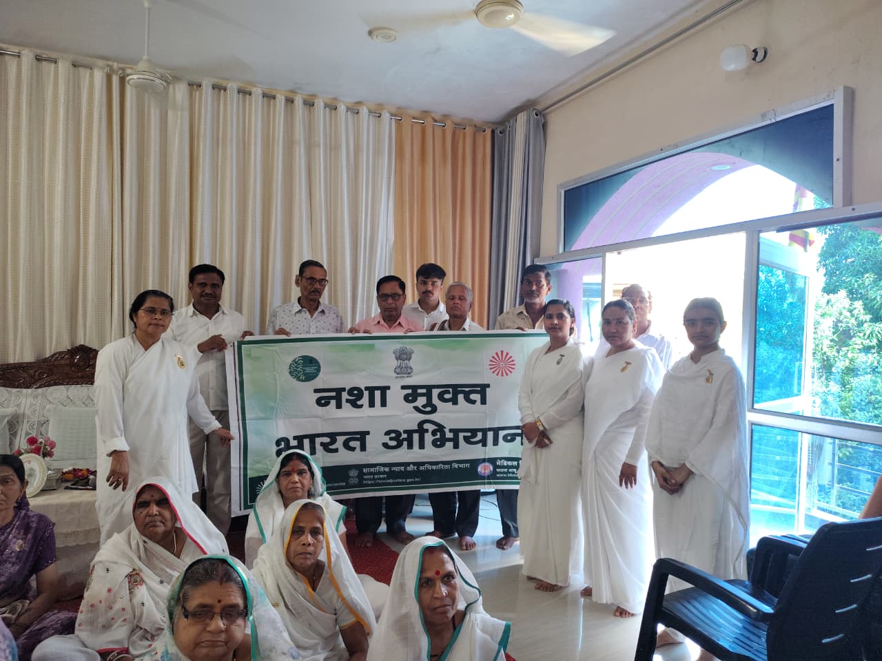 *बीड़ी गुटका जुआ शराब का करेंगे दान तभी होगा स्वर्णिम संसार का निर्माण* *-- बी के चित्रा दीदी जी*