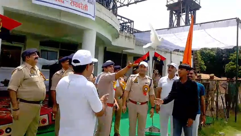 पुलिस अधीक्षक रवि कुमार ने मोतीलाल नेहरू स्टेडियम में किया तीन दिवसीय अन्तरजनपदीय हांकी टूर्नामेंट का शुभारंभ