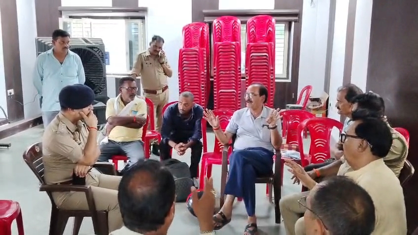 जिला कांग्रेस कार्यालय पर हंगामे से राजनीतिक माहौल गरमाया 